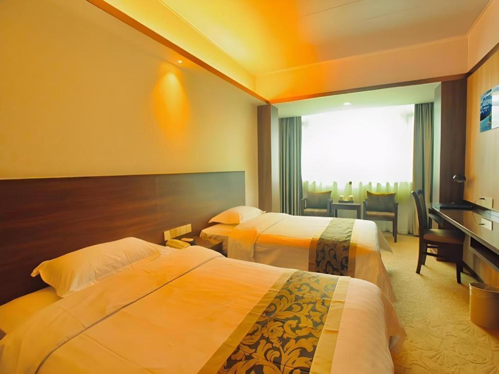 My Pleasant Hotel Шънджън Екстериор снимка