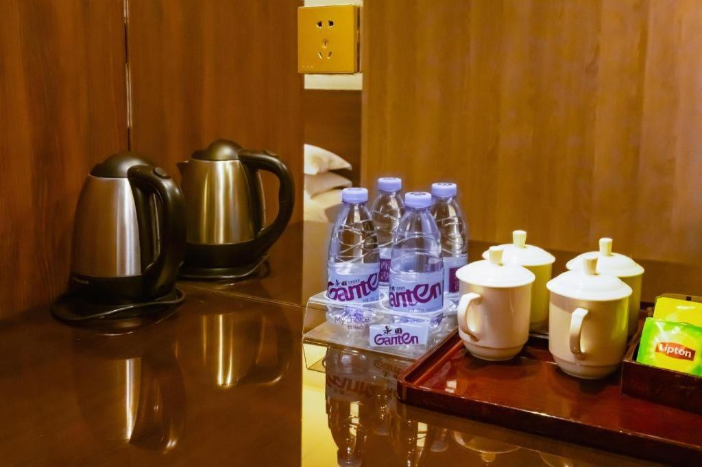 My Pleasant Hotel Шънджън Екстериор снимка
