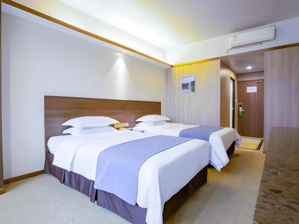 My Pleasant Hotel Шънджън Екстериор снимка
