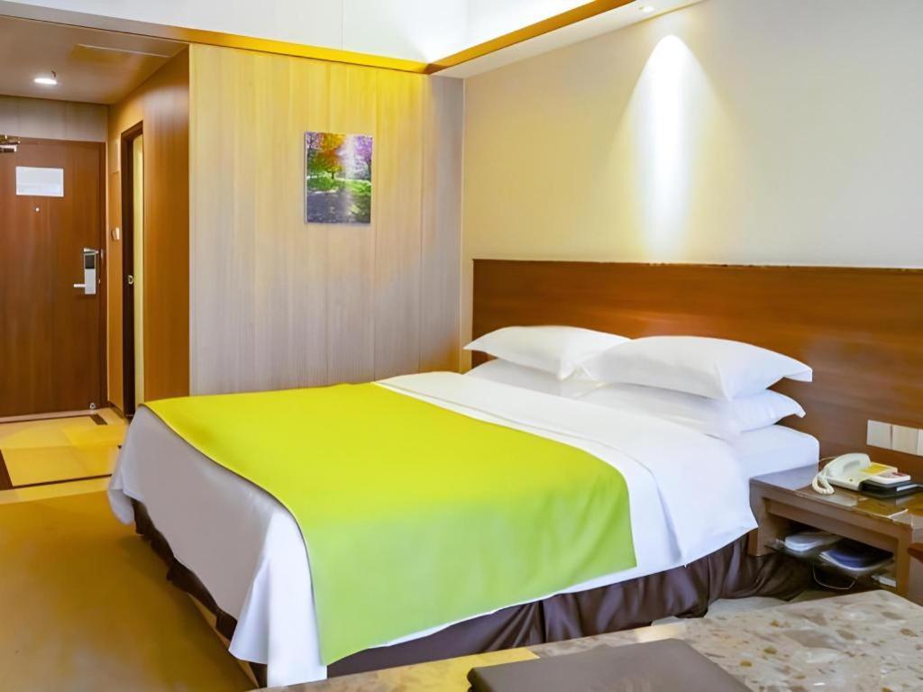 My Pleasant Hotel Шънджън Екстериор снимка